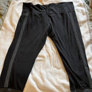 Athleta Elation Rib Trim 7/8 Tight